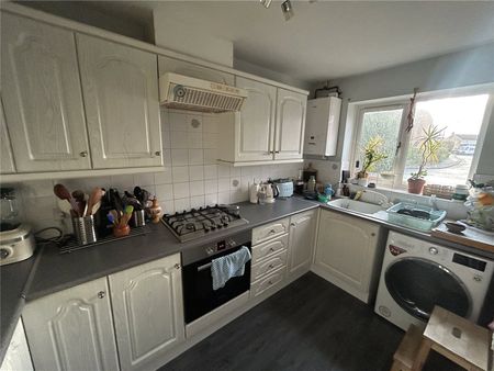 3 bedroom house to rent Sevenlands Drive, Boulton Moor, Derby, Derbyshire, DE24 - Photo 2