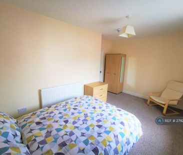 1 bedroom in a house share to rent - Photo 6