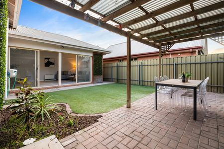 189 Swan Terrace - Photo 3