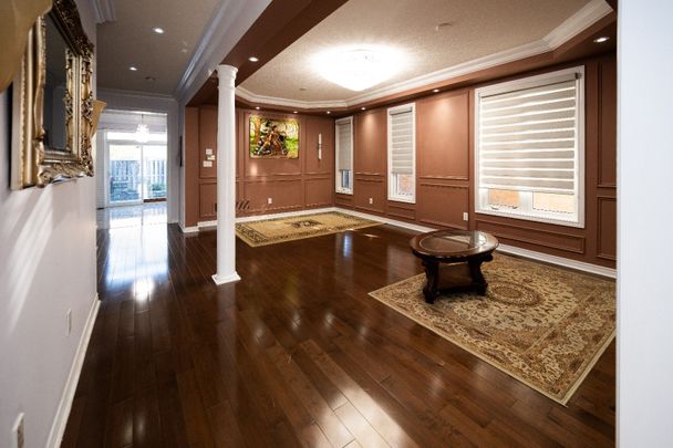 For Lease - 32 Collingham Place, Markham, Ontario - Photo 1