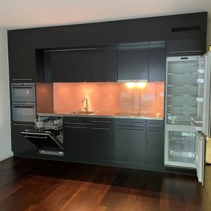 2.5 Zimmer, 79 m², 6. Stock - Photo 2