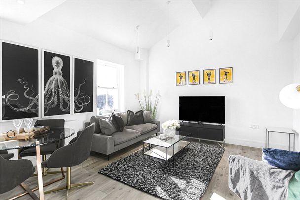 Mitcham Lane, London, SW16 6NR - Photo 1