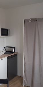 Studio neuf - Meublé et équipé - Tram Jean Moulin - Photo 3