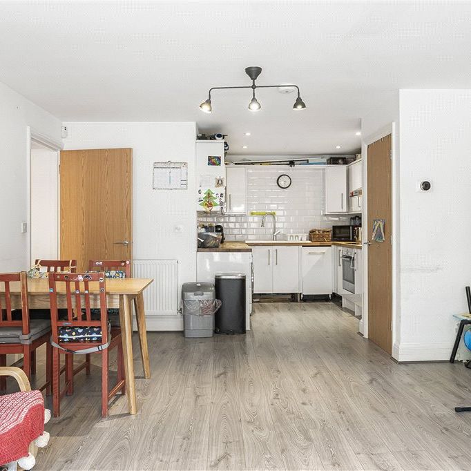 Poplar High Street, London, E14 0AE - Photo 1