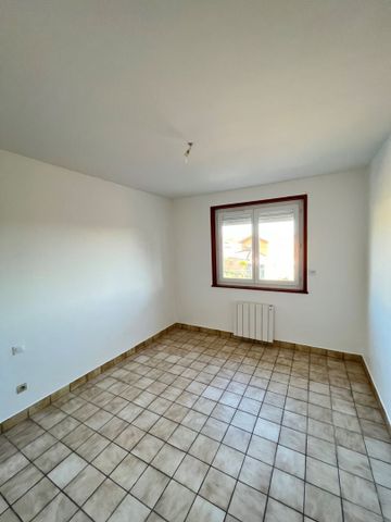 LE-PEAGE-DE-ROUSSILLON - 90m2 - APPARTEMENT T3 , Le péage-de-roussillon - Photo 2