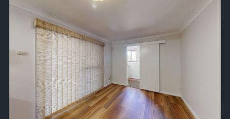 Charming Family Home in Dubbo - Photo 4
