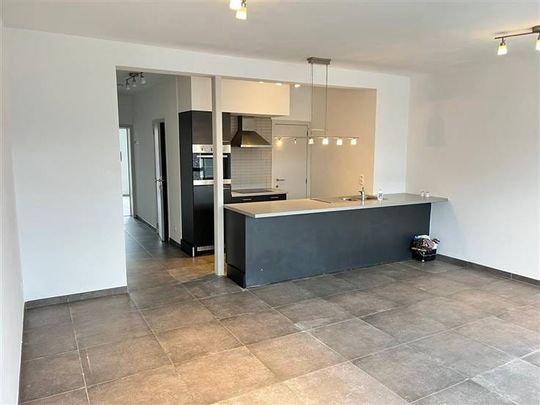 Appartement te huur - Foto 1