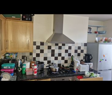 2 Bed Flat, Mortimer Road, BS34 - Photo 2