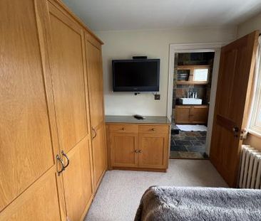 Double en-suite bedroom - Photo 3