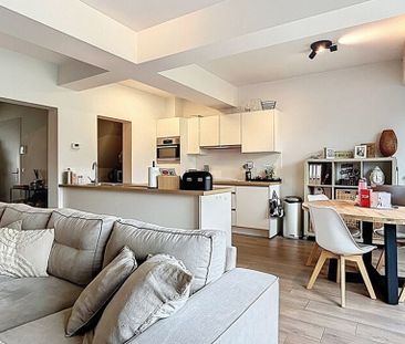 Appartement te huur in Gentbrugge voor € 890 met 1 slaapkamer - Photo 2