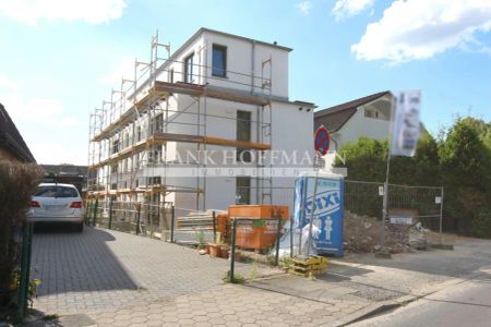 ERSTBEZUG - Moderne 3-Zimmer-Maisonettewohnung mit Terrasse in Hamburg-Bramfeld - Foto 2