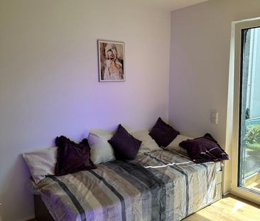 Vollmöbliertes 1 Zimmer-Apartment mit Duschbad und Balkon - Photo 1