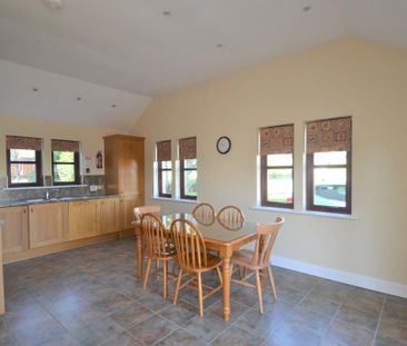 2 bedroom cottage to rent - Photo 3