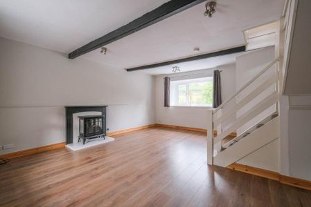 2 bedroom terraced house to rent - Photo 3