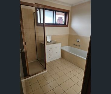 7/5 Greenhills Road, Bundoora, Vic 3083 - Photo 3
