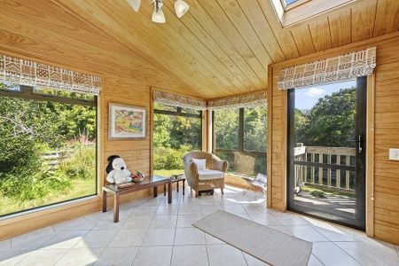 Charming Character Home with Garden + EXTRA ROOM - Photo 5