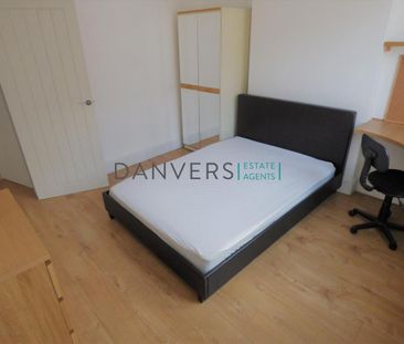 4 bedroom terraced house to rent - Photo 2