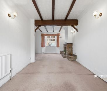 Stradbroke Grove, Clayhall - Photo 1