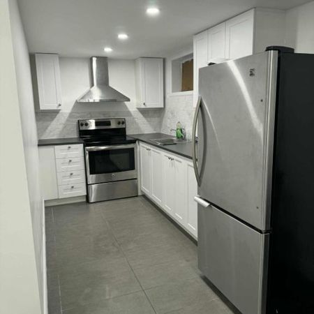 3 ½ très spacieux à air ouvert à louer - Photo 3