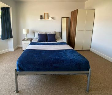 Cressex Road, HP12 4PZ - Photo 2