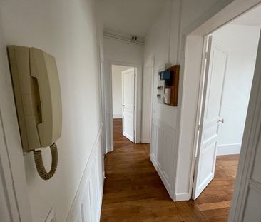 Location Appartement 3 pièces 53m² ST MAUR DES FOSSES 94100 - Photo 4