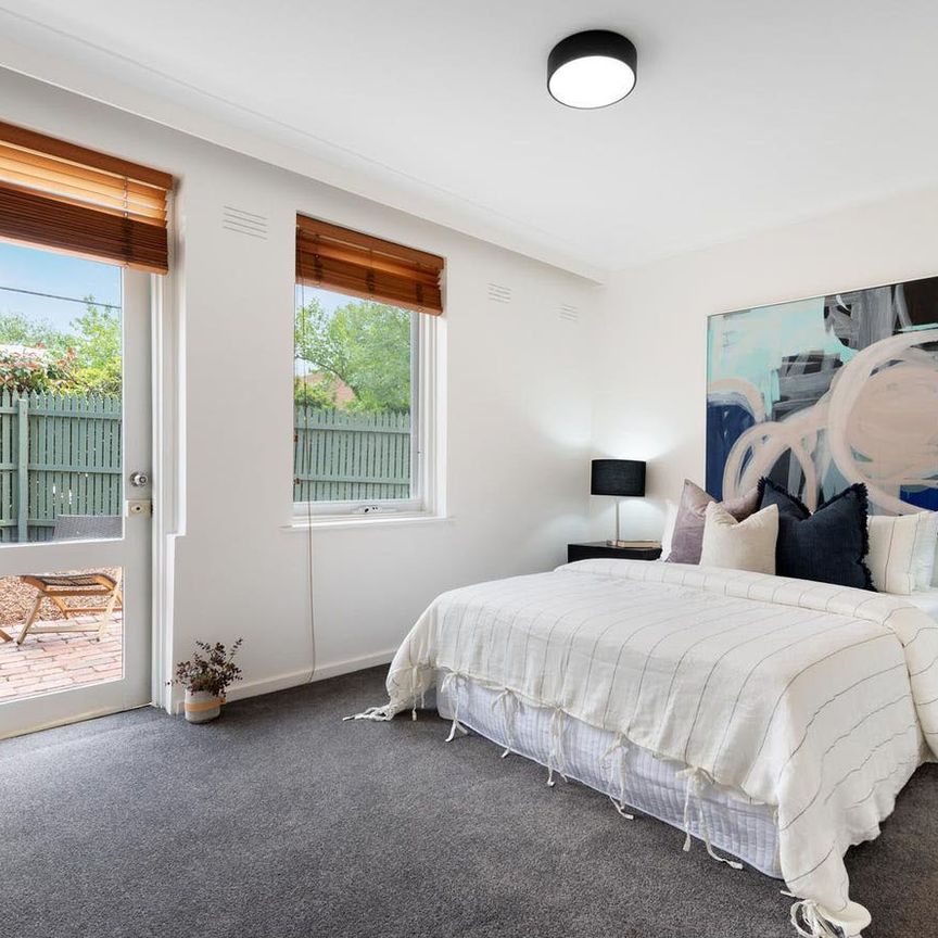 2 / 14 Repton Rd, Malvern East - Photo 1
