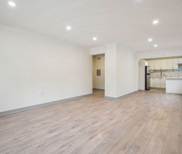 For Lease - 18 Thirty Third Street Unit# 2, Toronto, Ontario - Photo 5