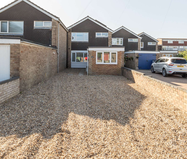 Warburg Crescent - Photo 2