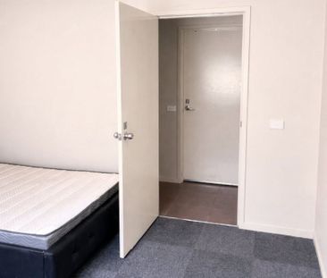 Prime student location - Photo 5