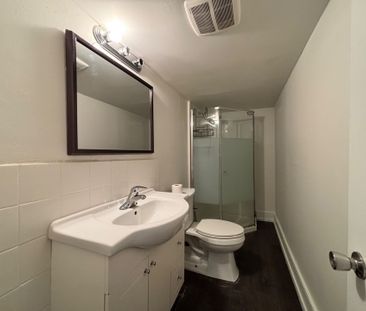 For Lease - 466 Ginger Downs Unit# Basement, Mississauga, Ontario - Photo 1