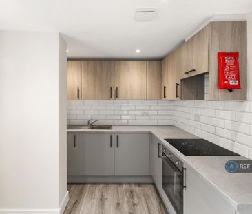 Studio to rent - Photo 6