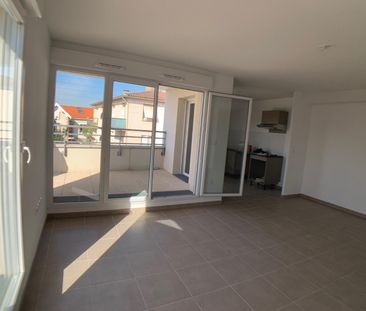 Location Appartement 3 pièces 70m² TOULOUSE 31200 - Photo 2