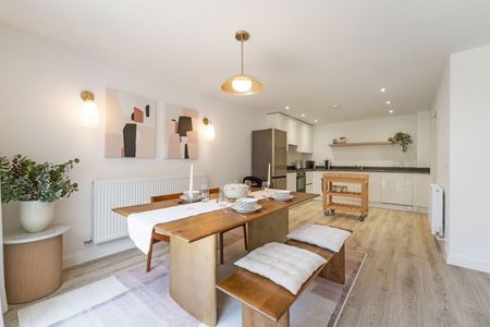 4 Bed End Terrace, Parkes Avenue, B12 - Photo 2