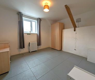 2 bedroom penthouse to rent - Photo 5