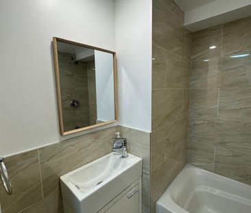 For Lease - 44 Royal Orchard Boulevard, Markham, Ontario - Photo 4
