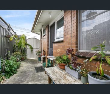 1/27 Grandview Street, Glenroy, Vic 3046 - Photo 1