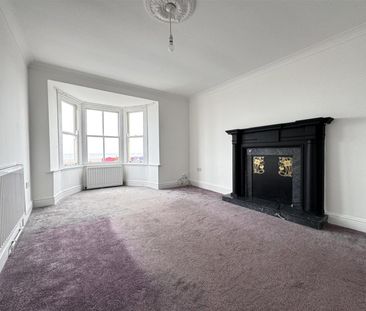 The Front, Seaton Carew, Hartlepool - Photo 1