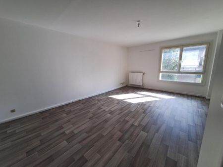 Appartement 3 pièces - Fontaine – 48 avenue Aristide Briand - Photo 4