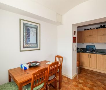 Tuke Grove, Wakefield - Photo 2