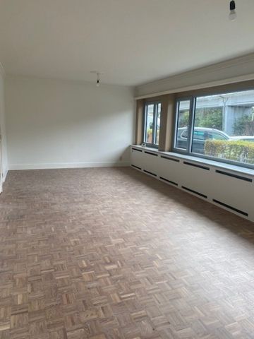 Ruim appartement met 2 slaapkamers en terras - Foto 2