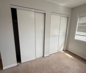 For Lease - 514 Candlestick Circle, Mississauga, Ontario - Photo 4