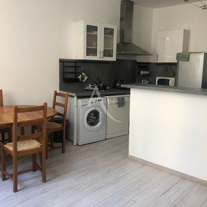 Location Appartement 3 pièces 58m² - Photo 3