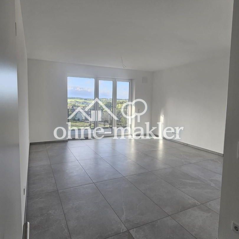 **Stilvoller Neubau-Charme! Helle Erdgeschosswohnung im Grünen!!** - Photo 1
