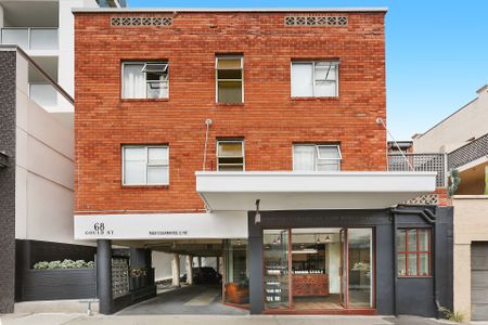 Unit 8/68 Gould Street, - Photo 4