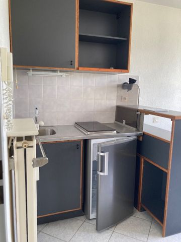 Location Appartement 1 pièce 19m² BESANCON 25000 - Photo 2