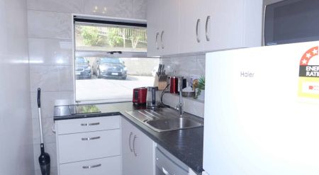 Ground Floor Studio Apartment – Prime Location - Photo 5