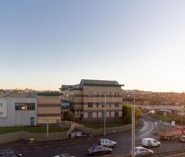 Mixed use to rent - Photo 6