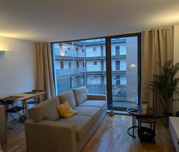 1 Bed Flat, Advent House, M4 - Photo 1