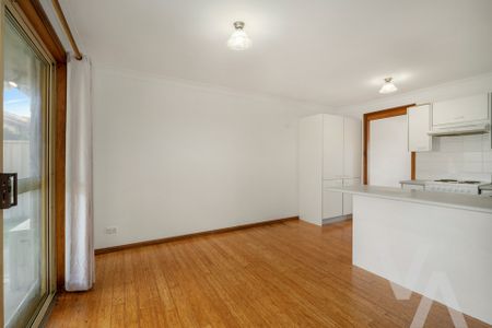 2/569 Main Road, Glendale - Photo 5
