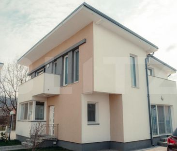 Casa individuala, mobilata si utilata moderna, zona Hotel Di - Fotografie 1